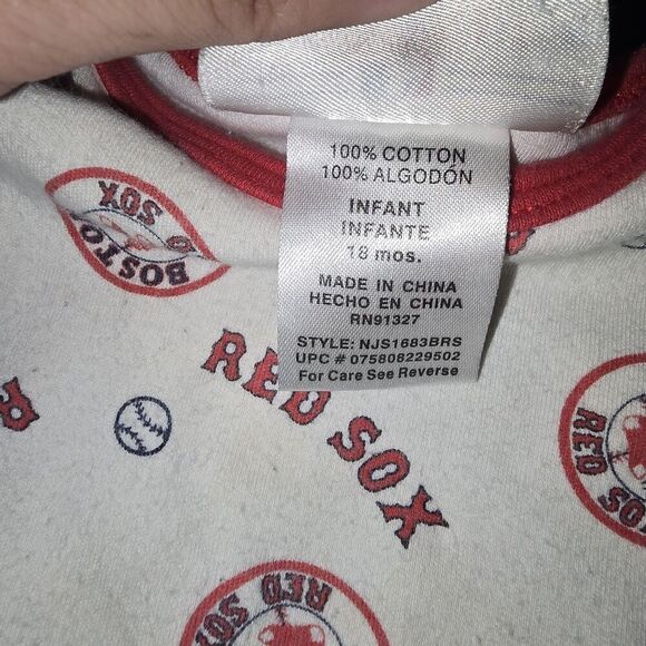 Boston Red Sox Genuine Merchandise 1 Piece Infant Outfit 18 Months (C8) - Picture 6 of 6